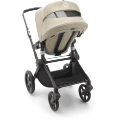 Bugaboo Kinderwagen Fox Cub Met Reiswieg En Zitje Black /Desert Beige 9 Bugaboo Kinderwagen Fox Cub Met Reiswieg En Zitje Black /Desert Beige -Kinderwagen Winkel bugaboo kinderwagen fox cub met reiswieg en zitje black desert beige a410119 2
