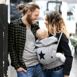 Hoppediz Draagzak Bondolino Plus Popeline One Size Grijs Met Sterren -Kinderwagen Winkel hoppediz draagzak bondolino plus popeline one size grijs met sterren a272719 2